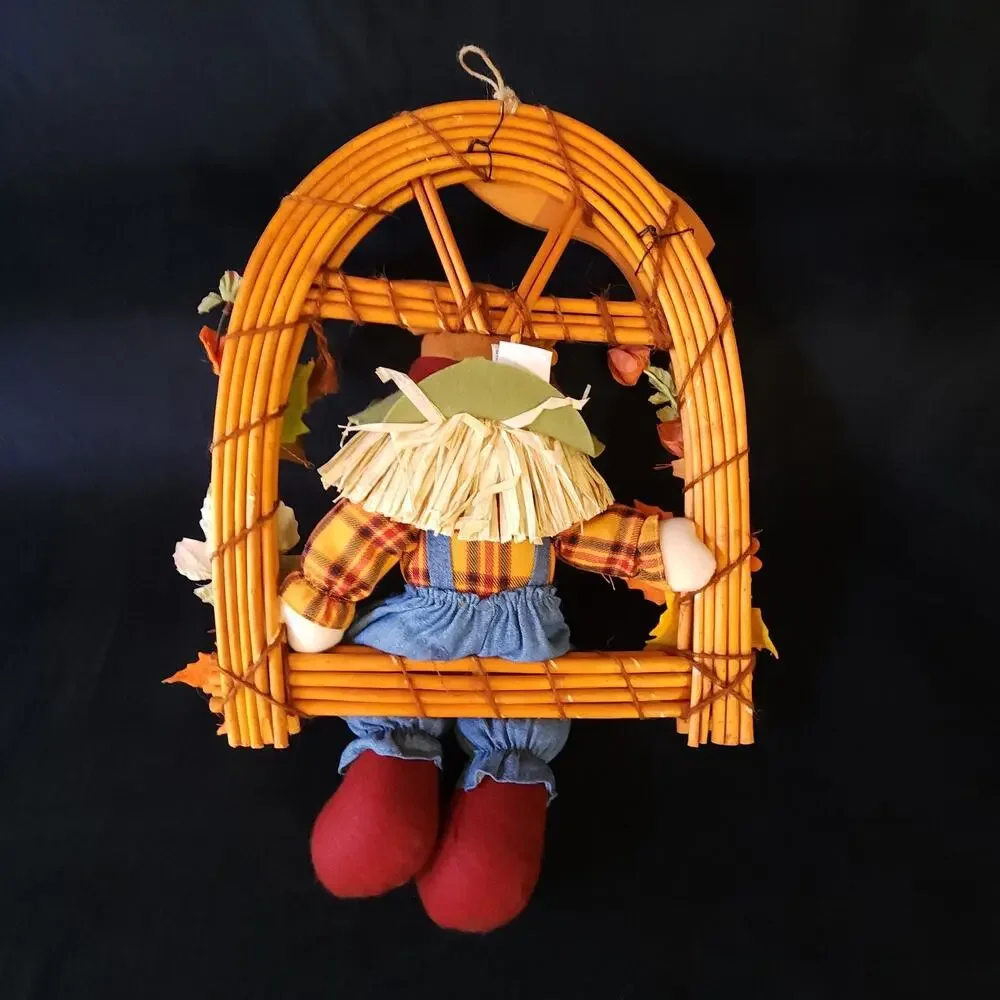 Fall Harvest Welcome Door Hanger Wreath Scarecrow Leaves Thanksgiving Decor Sign